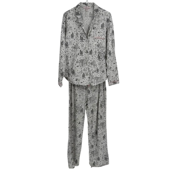 Victoria’s Secret Pajama Set size M white 2 Piece Women’s Button Up flannel - Picture 1 of 12